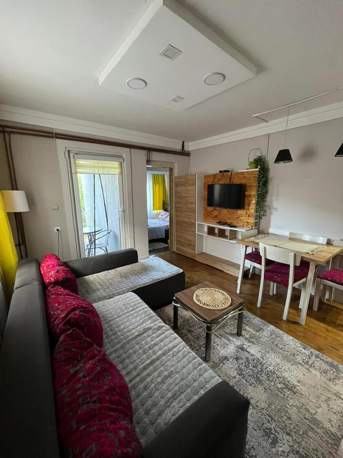 Garmani Apartman Vrnjačka Banja Kültér fotó